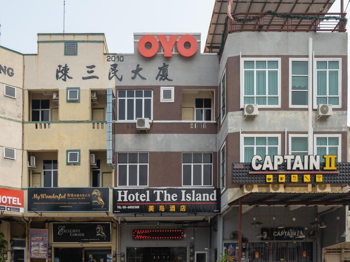 Oyo 44078 The Island Hotel Kampong Pasir Bogak Zewnętrze zdjęcie